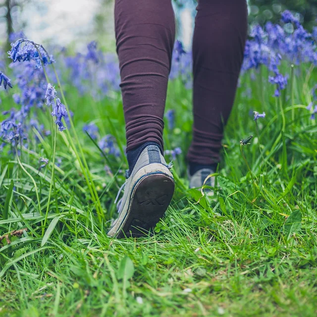 Preparing Feet for Closed Toe Shoe Season: Essential Tips for Comfort and Health (Guide 2025) Closed Toe Shoe Season
